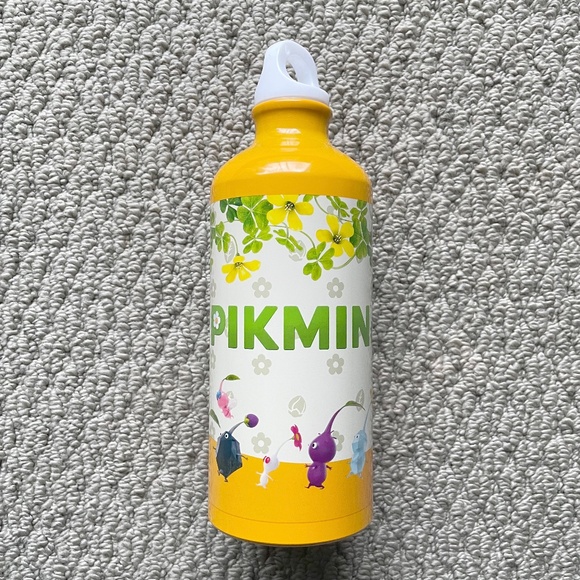 Limited Edition Preorder Pikmin 4 Stainless Steel Waterbottle With Twist Off Lid - Picture 1 of 8